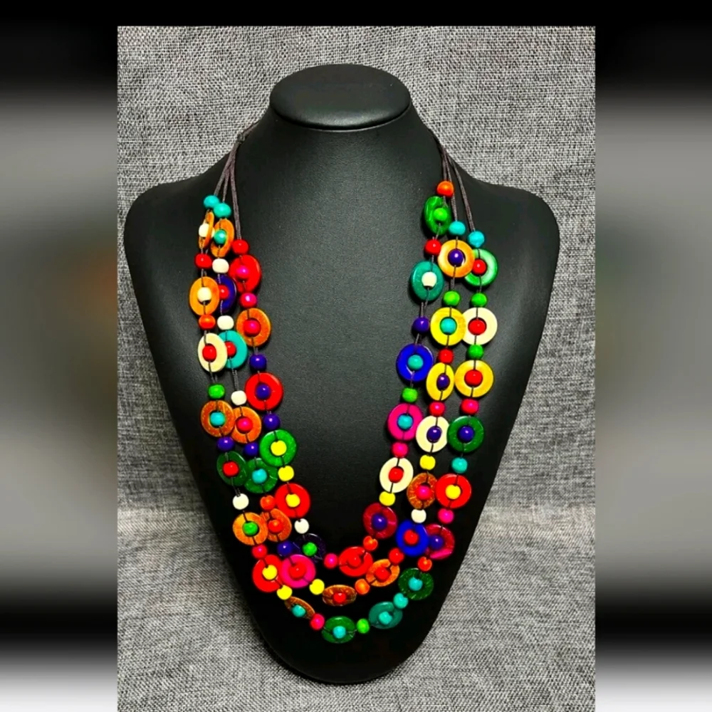 WOOD Bead COLORFUL COCONUT Shell NECKLACE - Picture 1 of 4